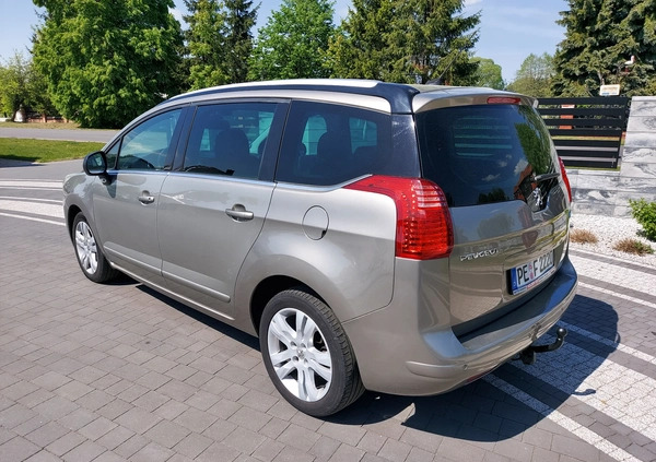 Peugeot 5008 cena 28900 przebieg: 237432, rok produkcji 2011 z Ińsko małe 92